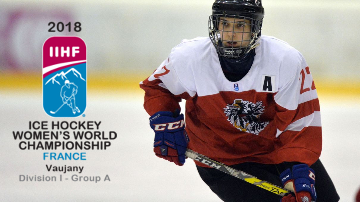 Bild einer Spielerin des Team Austrias mit Logo der WM Division I
